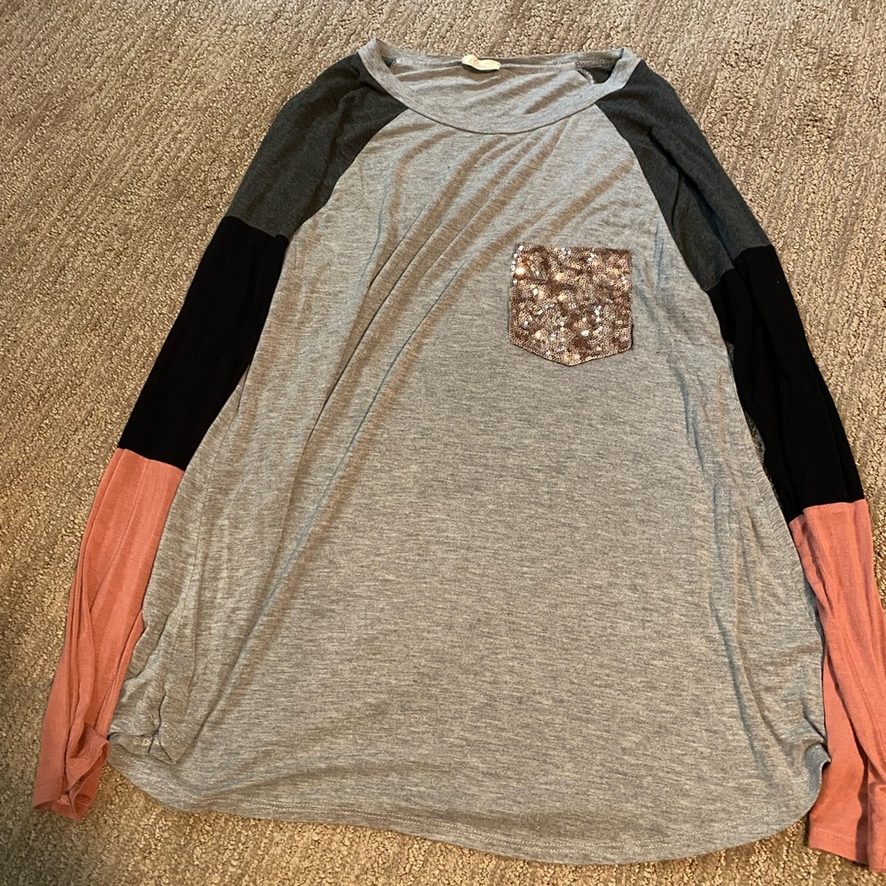Grey long sleeve with Rose Gold Glitter pocket